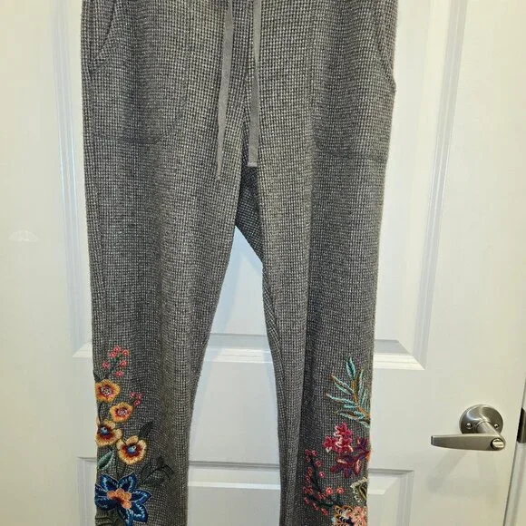 Johnny Was Waffle Knit Metallic Joggers - Picture 2 of 8